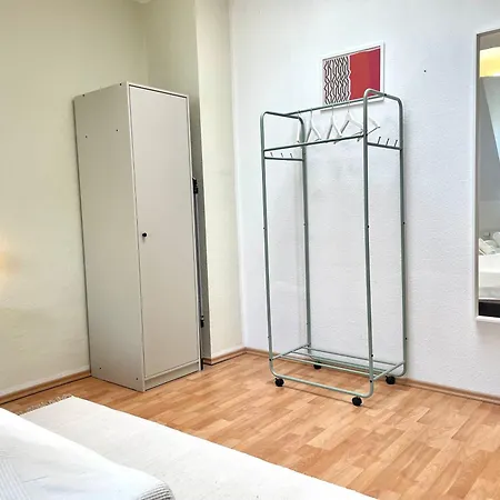 Familientraum-kueche-waschtrockner-playstation-netflix-wifi Apartment