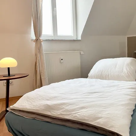 Familientraum-kueche-waschtrockner-playstation-netflix-wifi *